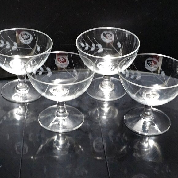 4 Vintage Rose Champagne Coupe 3" short glasses etched floral 4oz romantic glass - Picture 4 of 6